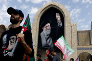 آنچه هنرمندان برای رهبر شهید نقش زدند