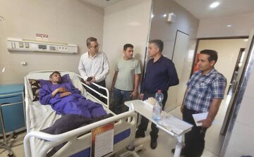 ضرب‌وشتم کارگران اتفاقات برق در کوار/ مدیرعامل شرکت توزیع برق شیراز: پیگیری قانونی می‌کنیم
