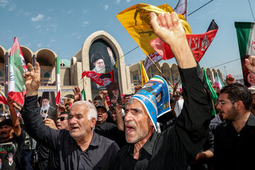 مراسم وداع با رهبر شهید انقلاب