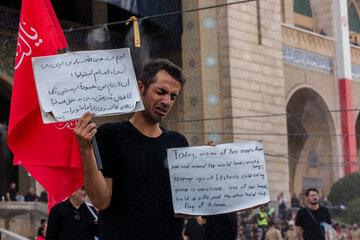 نخستین روز مراسم وداع با رهبر شهید انقلاب