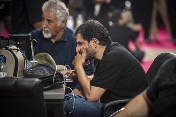 حضور خبرنگاران داخلی و خارجی در نخستین روز مراسم وداع با رهبر شهید انقلاب