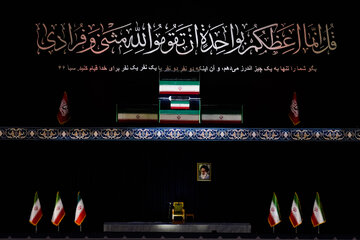 جامعه ورزش پیشگام در بیعت با رهبر شهید/ مطالبه رهبر انقلاب، سربلندی ایران در میادین بود