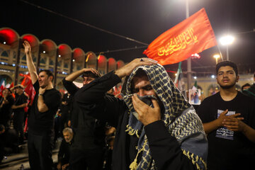 آخرین ساعات روز نخست مراسم وداع با رهبر شهید انقلاب