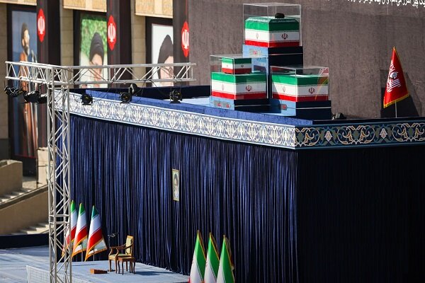 برگزاری مراسم وداع با آقای شهید ایران در مصلای امام خمینی(ره)