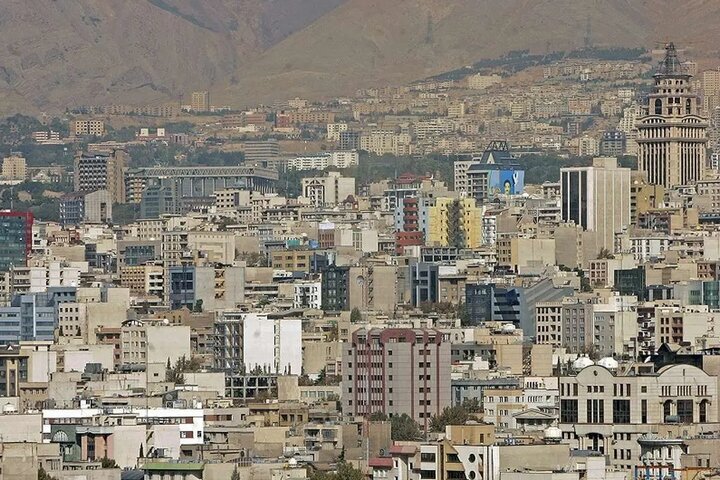 بازار مسکن در پایین‌ترین سطح معاملات/ سرمایه‌گذاران فعلاً دست نگه داشته‌اند
