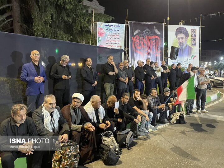 بدرقه کاروان زائران آستارایی به مراسم تشییع پیکر رهبر شهید انقلاب