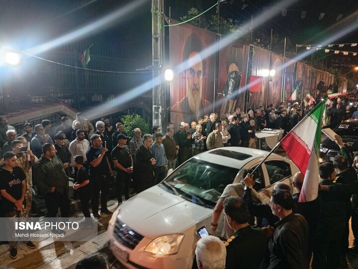بدرقه کاروان زائران آستارایی به مراسم تشییع پیکر رهبر شهید انقلاب