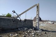 خسارت طوفان به پایه‌های برق در سیستان و بلوچستان