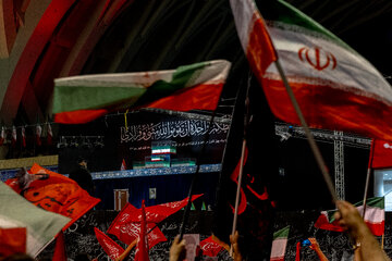 دومین روز مراسم وداع با رهبر شهید انقلاب در مصلای تهران