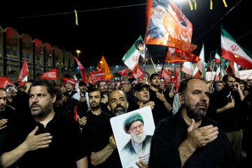دومین روز مراسم وداع با رهبر شهید انقلاب در مصلای تهران