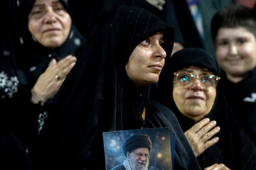 دومین روز مراسم وداع با رهبر شهید انقلاب در مصلای تهران