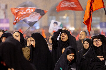 دومین روز مراسم وداع با رهبر شهید انقلاب در مصلای تهران