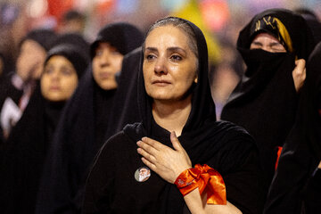 دومین روز مراسم وداع با رهبر شهید انقلاب در مصلای تهران