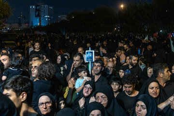 دومین روز مراسم وداع با رهبر شهید انقلاب در مصلای تهران