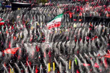 دومین روز مراسم وداع با رهبر شهید انقلاب در مصلای تهران
