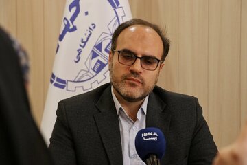 رئیس دانشگاه صنعتی قم: علم و فناوری از نگاه رهبر شهید ابزار تولید استقلال بود