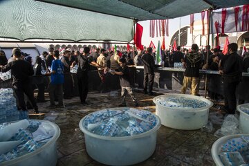 دومین روز مراسم وداع با رهبر شهید انقلاب در مصلای تهران