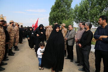 اعزام کاروان شرکت‌کنندگان در مراسم بدرقه و تشییع پیکر امام شهید - اردبیل