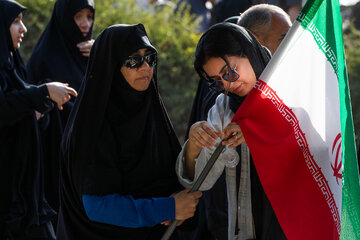 دومین روز مراسم وداع با رهبر شهید انقلاب در مصلای تهران