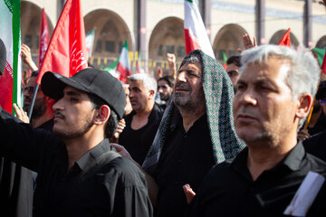 دومین روز مراسم وداع با رهبر شهید انقلاب در مصلای تهران