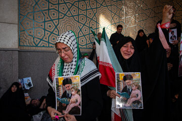 دومین روز مراسم وداع با رهبر شهید انقلاب در مصلای تهران