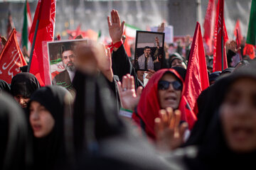 دومین روز مراسم وداع با رهبر شهید انقلاب در مصلای تهران