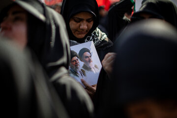 دومین روز مراسم وداع با رهبر شهید انقلاب در مصلای تهران