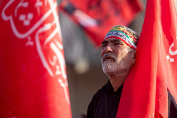 دومین روز مراسم وداع با رهبر شهید انقلاب در مصلای تهران