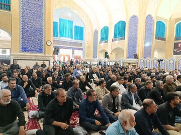 اجتماع گسترده مردم بم در سوگ رهبر شهید برگزار شد