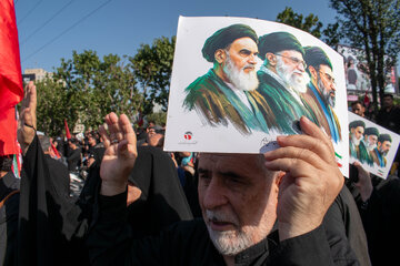 دومین روز مراسم وداع با رهبر شهید انقلاب در مصلای تهران