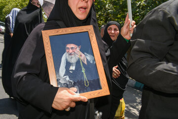 دومین روز مراسم وداع با رهبر شهید انقلاب در مصلای تهران