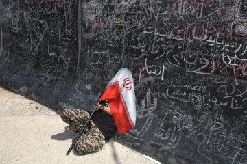 دومین روز مراسم وداع با رهبر شهید انقلاب در مصلای تهران
