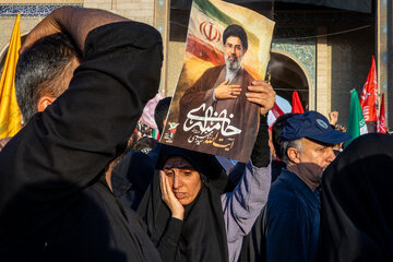 دومین روز مراسم وداع با رهبر شهید انقلاب در مصلای تهران -۴