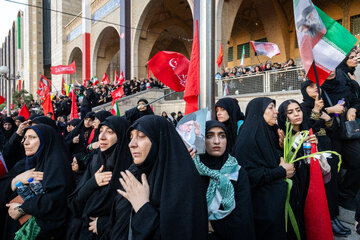 دومین روز مراسم وداع با رهبر شهید انقلاب در مصلای تهران -۴