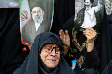 دومین روز مراسم وداع با رهبر شهید انقلاب در مصلای تهران -۴