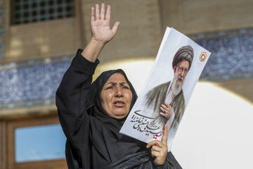 دومین روز مراسم وداع با رهبر شهید انقلاب در مصلای تهران