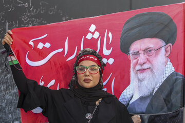 دومین روز مراسم وداع با رهبر شهید انقلاب در مصلای تهران