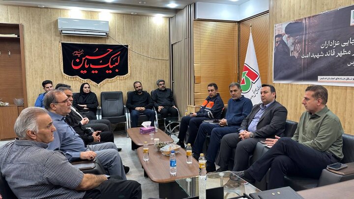 بسیج ناوگان حملونقل جادهای فارس برای تسهیل حضور عزاداران در تشییع پیکر رهبر شهید بسیج ناوگان حملونقل جادهای فارس برای تسهیل حضور عزاداران در تشییع پیکر رهبر شهید