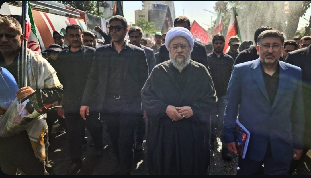مردم در مسیر بمانند/ پیکر مطهر با بالگرد در مسیر تشییع عبور خواهد کرد