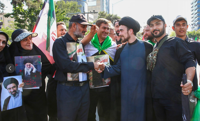 تهران در آخرین روز وداع؛ غرق در موج خروشان بدرقه میلیونی به سمت «لشگری»