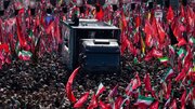 رسانه سوئدی: دریایی از مردم در مراسم تشییع رهبر شهید ایران در تهران شرکت کردند