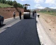 فرماندار: پروژه آسفالت محور عباس‌آباد به کلاردشت وارد مرحله اجرایی شد