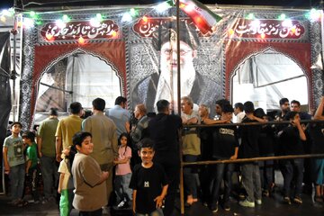 حال و هوای اربعینی اطرف تهران پیش از مراسم تشییع رهبر شهید