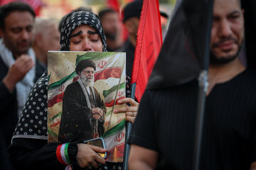 مراسم تشییع پیکر مطهر رهبر شهید انقلاب - تهران/ میدان انقلاب