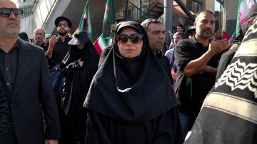 حضور رییس سازمان محیط‌ زیست در مراسم تشییع رهبر شهید