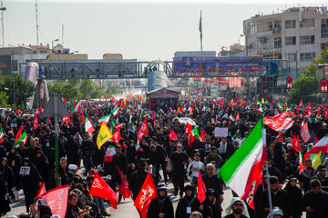 مراسم تشییع پیکر مطهر رهبر شهید انقلاب - تهران/ خیابان دماوند 