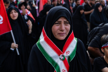 مراسم تشییع پیکر مطهر رهبر شهید انقلاب - تهران/ میدان انقلاب