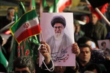 اعزام کاروان دانشجویی دانشگاه هرمزگان برای شرکت در مراسم تشییع «رهبر شهید»