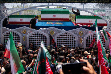 مراسم تشییع پیکر مطهر رهبر شهید انقلاب - تهران