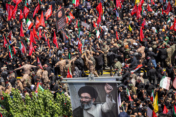 مراسم تشییع پیکر مطهر رهبر شهید انقلاب - تهران